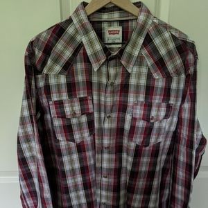 👣Levi's Red and Gold Plaid Western Shirt